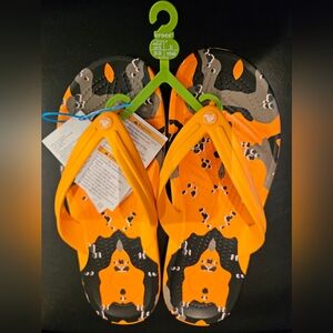 Crocs Crocband Printed Flip Flops Camo Orange/Black Women Size 8 Men Size 6 New